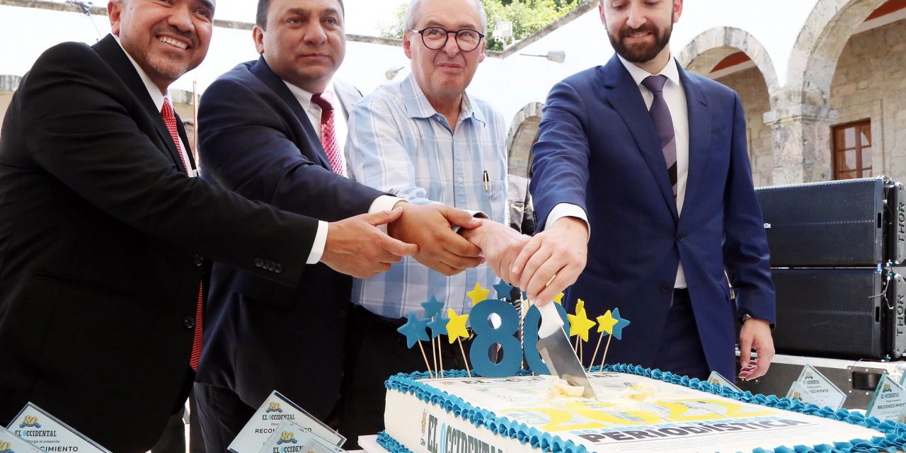 ASISTE PRESIDENTE A CELEBRACIÓN DE EL OCCIDENTAL