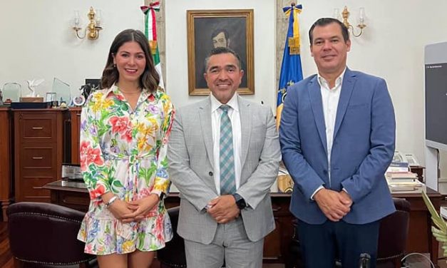 REUNIÓN CON DIPUTADA Y SECRETARIO POR REFORMAS DE MOVILIDAD
