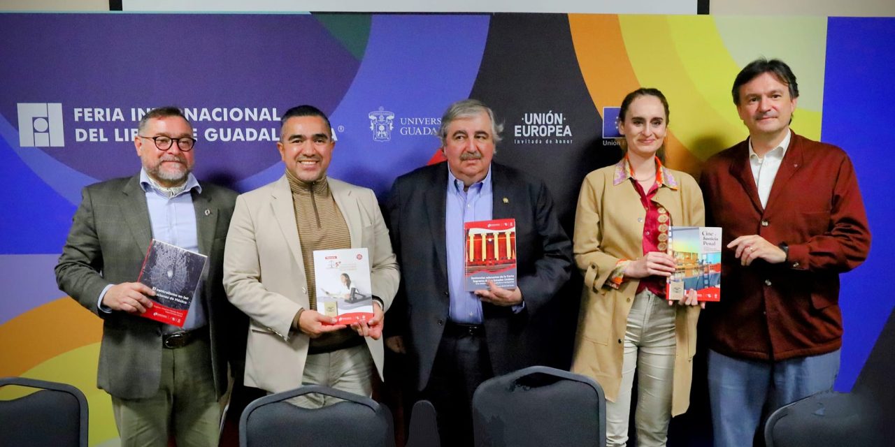 PARTICIPA  PRESIDENTE EN PRESENTACIÓN DE LIBRO DEL PJEDOMEX