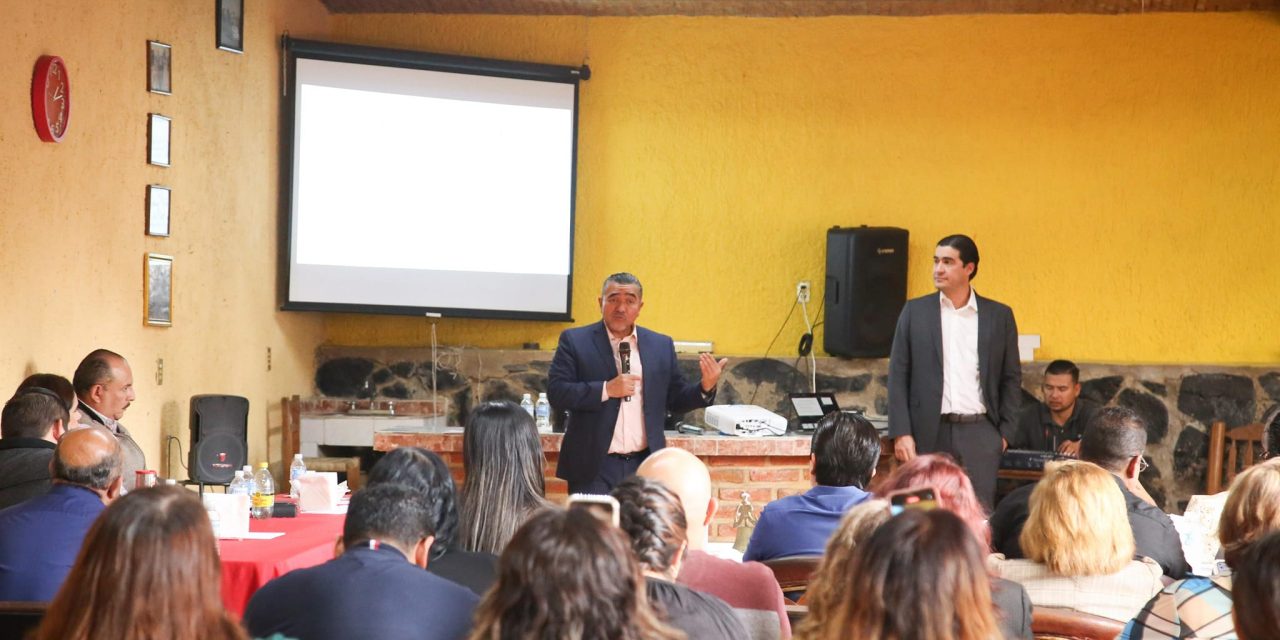 PRESIDENTE IMPARTE CHARLA SOBRE JUICIOS EN LÍNEA