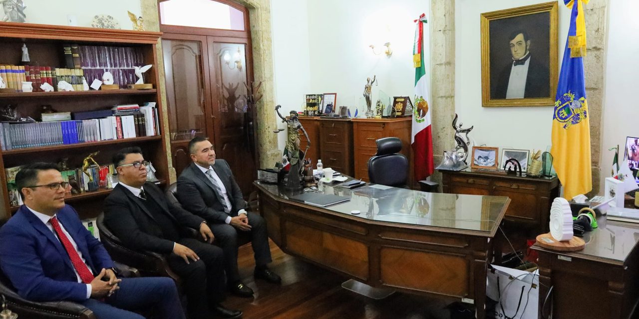 PARTICIPA PRESIDENTE EN MESA DE TRABAJO CONATRIB