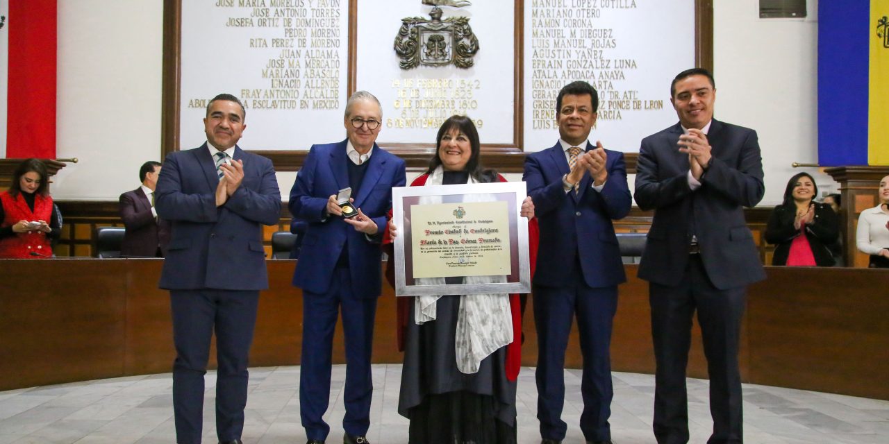 PARTICIPA PRESIDENTE EN SESIÓN SOLEMNE DEL GOBIERNO DE GUADALAJARA