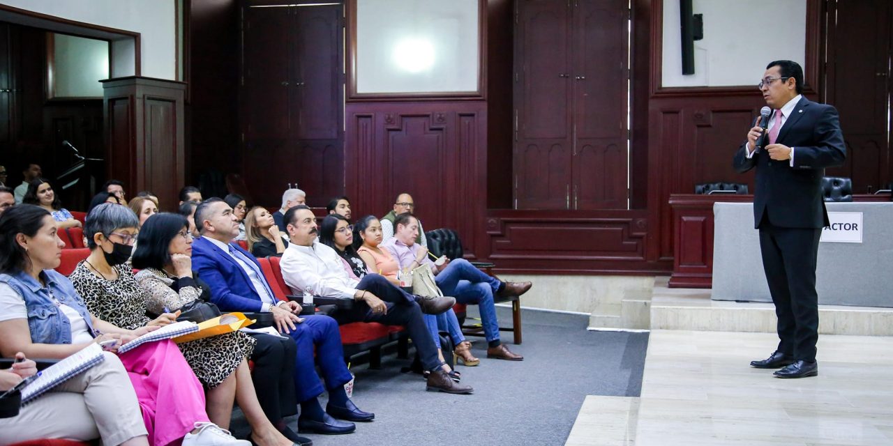 IMPARTE CAPACITACIÓN SRIO. TÉCNICO DE COCIFAM