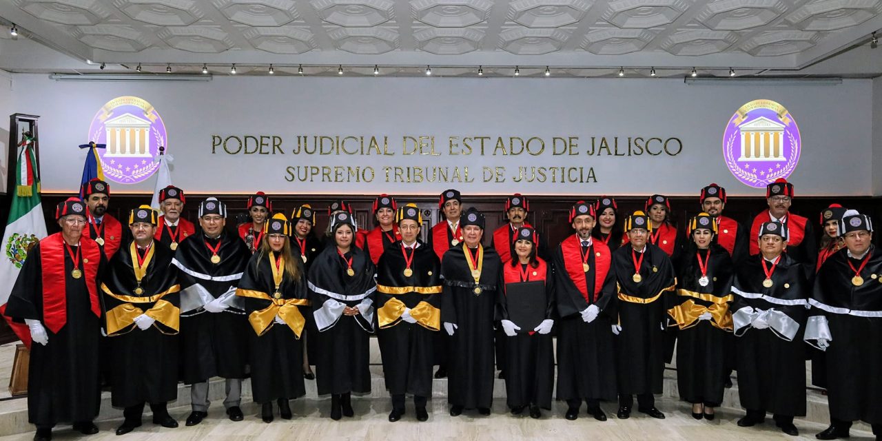 OTORGAN DOCTORADOS HONORIS CAUSA EN EL STJ