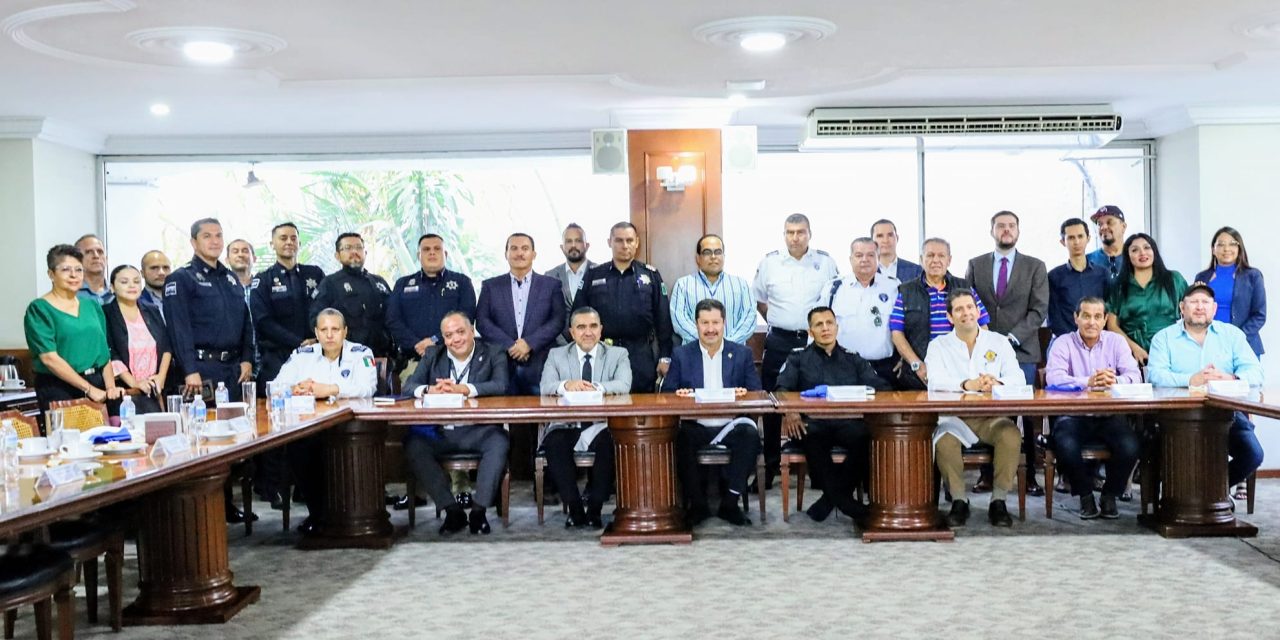 PRESIDENTE PARTICIPA EN MESA DE SEGURIDAD DE LA UCMA