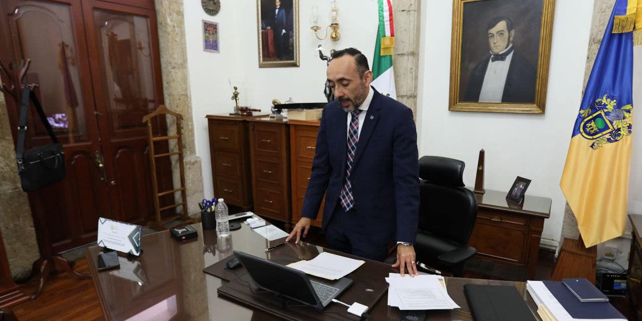 Capacitan a servidores públicos en justicia alternativa en Jalisco