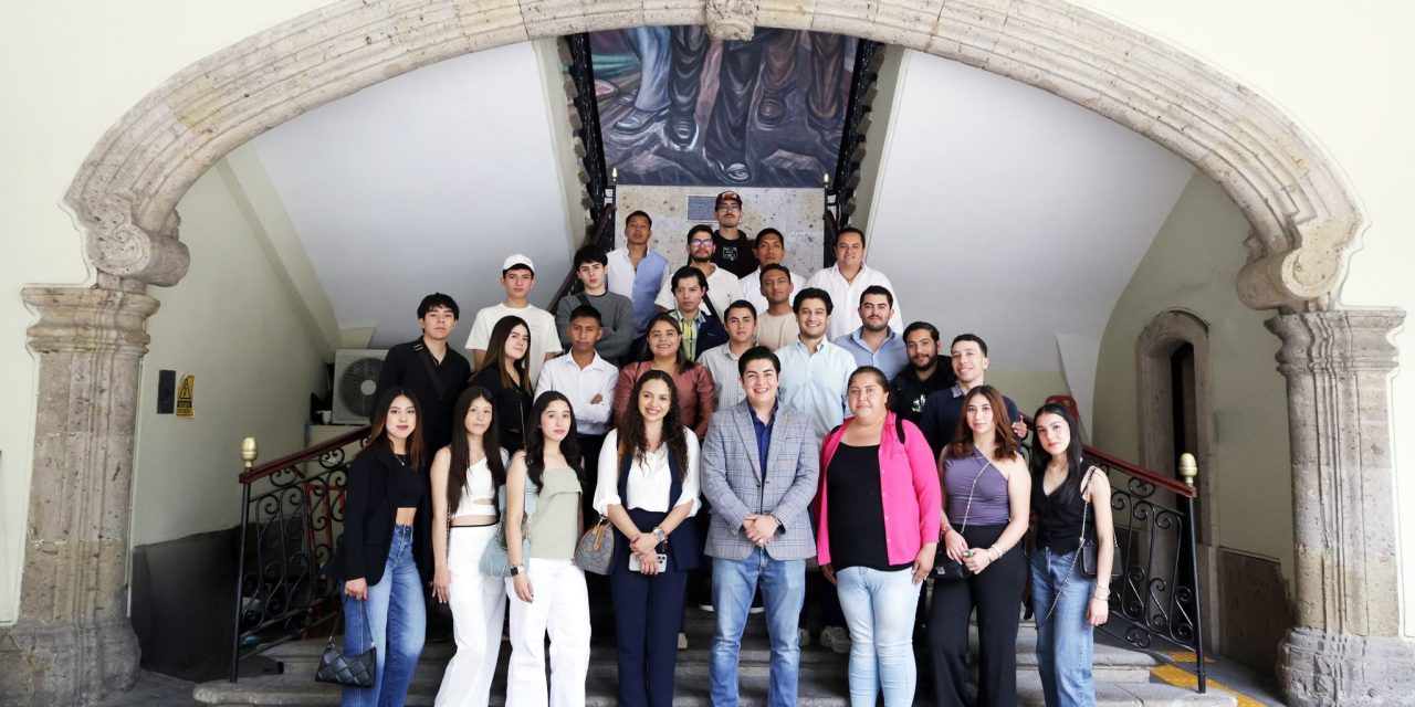 Estudiantes exploran el Poder Judicial de Jalisco