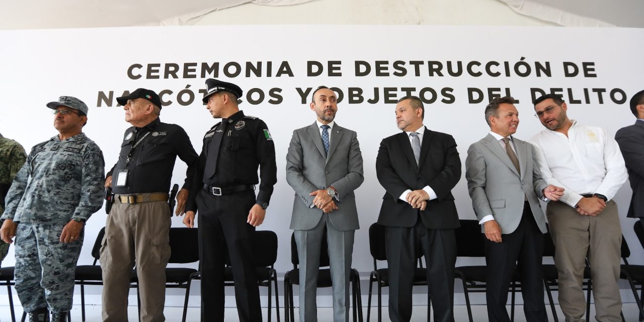 ceremonia de incineración de narcóticos y objetos del delito