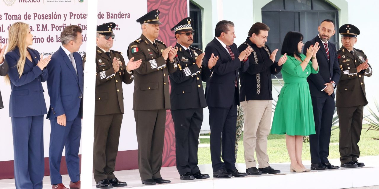 Toma de protesta del General Fuentes Vélez como Comandante Interino de la V Región Militar