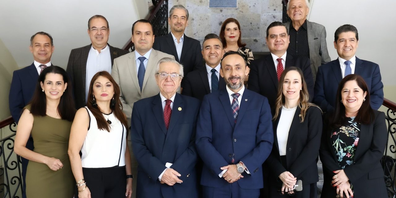 Dr. Rodolfo Luis Vigo imparte conferencia magistral