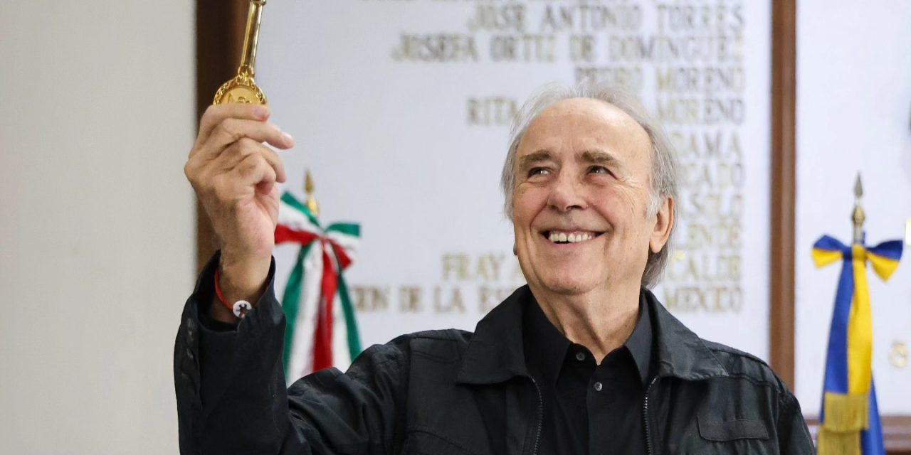 Entrega de las Llaves de la Ciudad al artista Joan Manuel Serrat