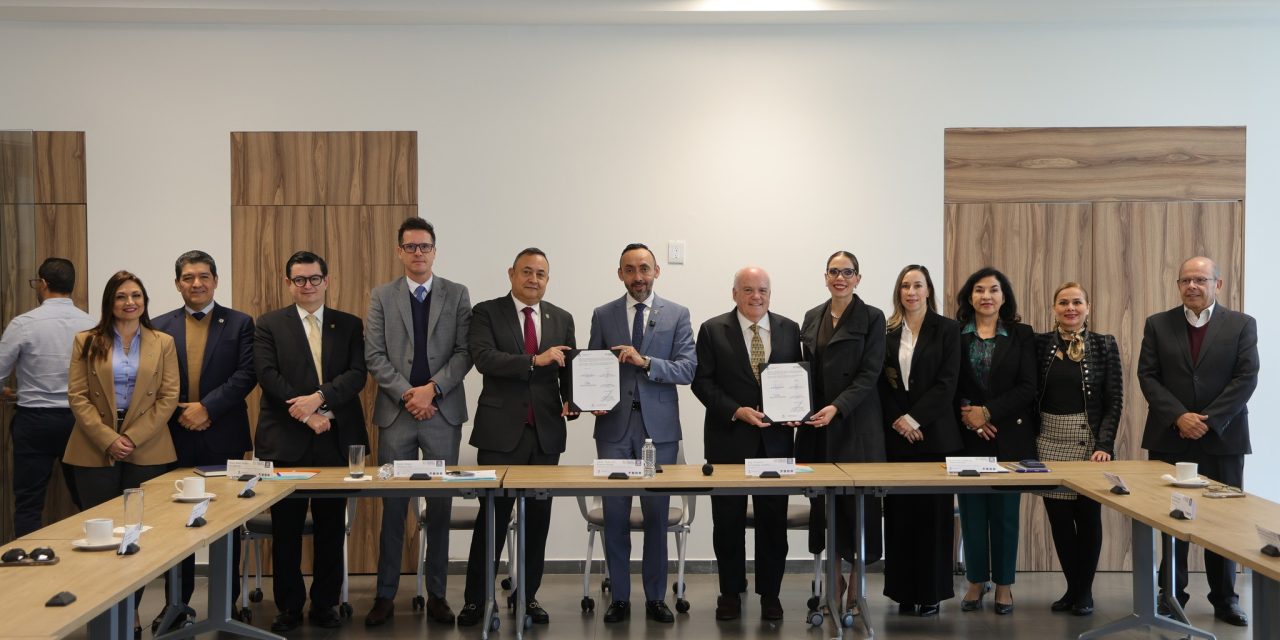 Firman alianza para consolidar siete posgrados de la Escuela Judicial de Jalisco.